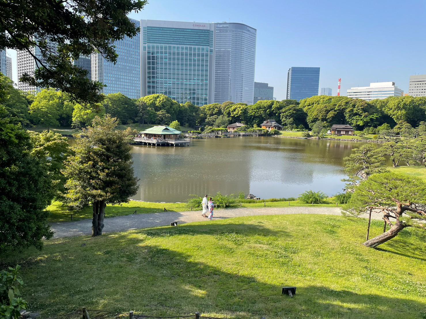 LINE_ALBUM_庭園見学_230524-02.jpg